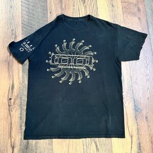Black Vintage Tool Band Vicarious Graphic Concert T-Shirt